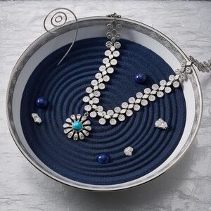 Vintage Style Boho Chic Stainless Steel Wide Flower Necklace Turquoise Accent